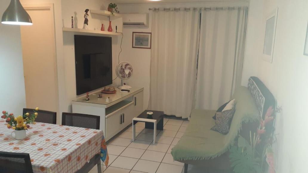 Na Beira Mar De Pajucara- Edif Neo- Apartamento Quarto E Sala- Tem Varanda - Vista Lateral Do Mar- Rua Julio Plech Filho 60 Esquina Com Avenida Doutor Antonio Gouveia - Consumo Eletrico E Pago No Ckeck-Out 1Kwh E 1,35 Reias Maceió Exterior foto