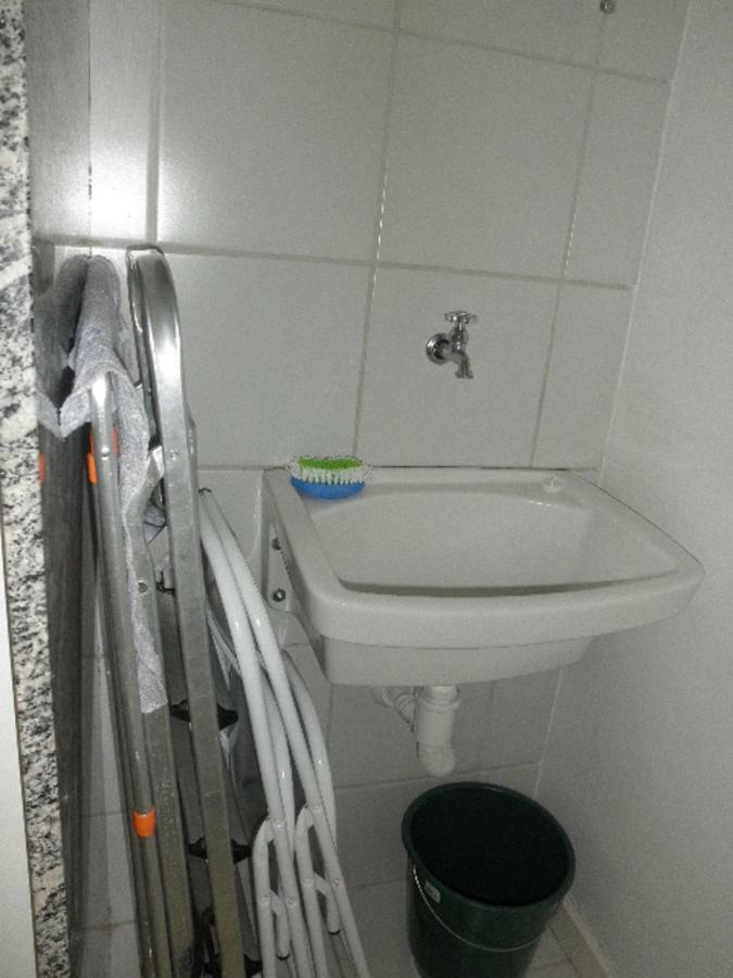 Na Beira Mar De Pajucara- Edif Neo- Apartamento Quarto E Sala- Tem Varanda - Vista Lateral Do Mar- Rua Julio Plech Filho 60 Esquina Com Avenida Doutor Antonio Gouveia - Consumo Eletrico E Pago No Ckeck-Out 1Kwh E 1,35 Reias Maceió Exterior foto