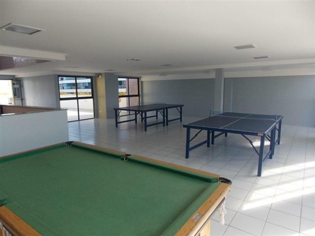 Na Beira Mar De Pajucara- Edif Neo- Apartamento Quarto E Sala- Tem Varanda - Vista Lateral Do Mar- Rua Julio Plech Filho 60 Esquina Com Avenida Doutor Antonio Gouveia - Consumo Eletrico E Pago No Ckeck-Out 1Kwh E 1,35 Reias Maceió Exterior foto